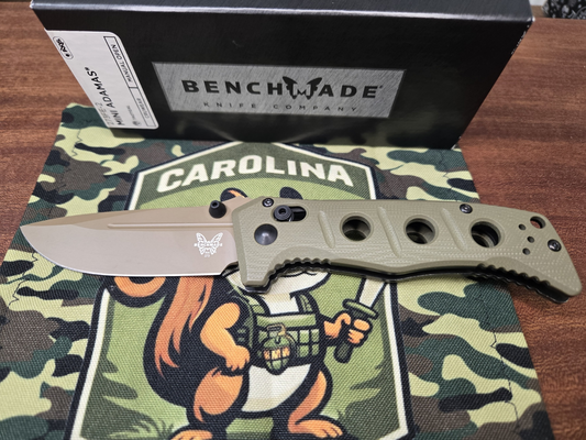 PRE-OWNED Benchmade Mini Adamas Folding Drop Point Knife, OD Green